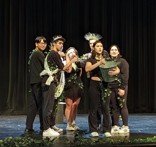 The actors perform during one of the most notable vignettes, The Three Blind Queens.