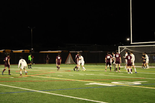 Boys Soccer Edged Out by Bellevue